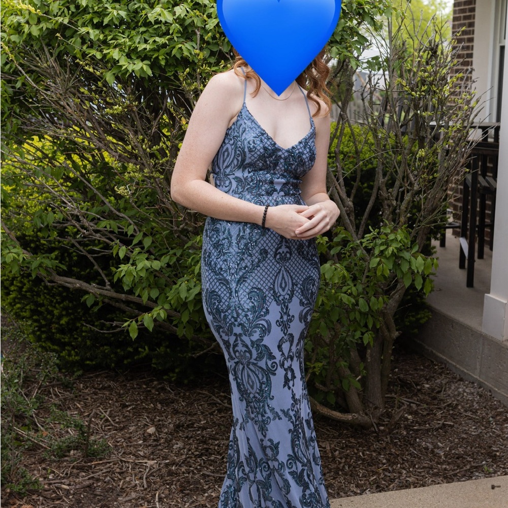 Prom dress - size M